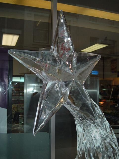 Sculpture titled "SCULPTURE GLACE" by Philippe Olive, Original Artwork, Ice