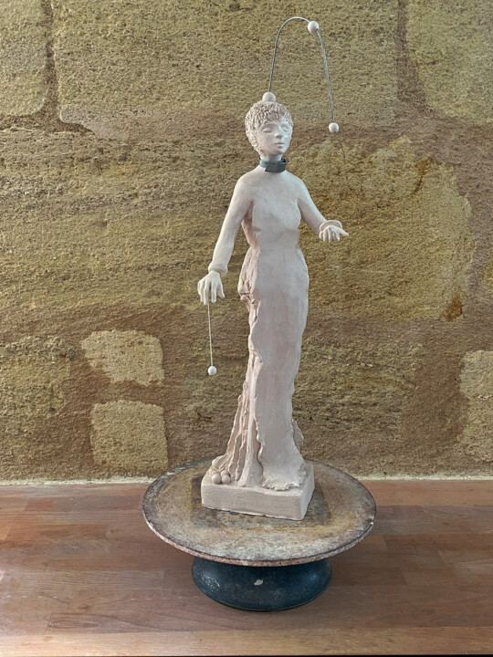 Sculpture titled "la tête pleine" by Pierre Florence, Original Artwork, Terra cotta