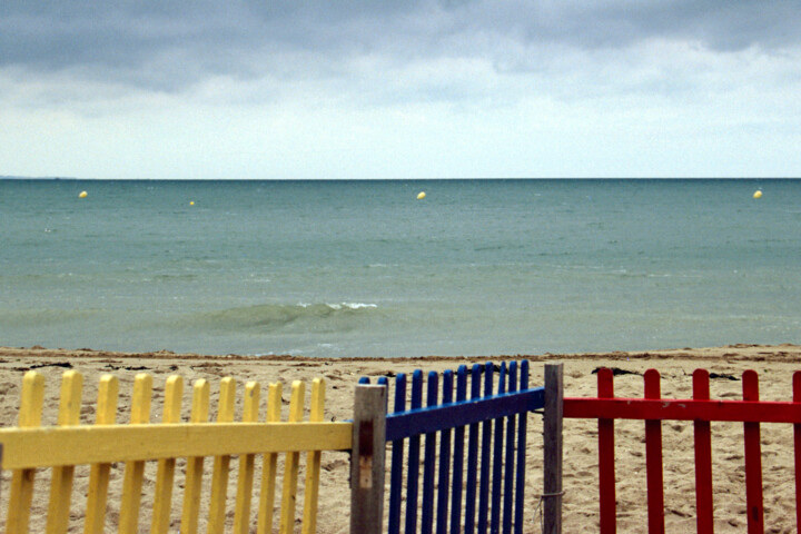 Fotografía titulada "Plage de Jullouvill…" por Pierre-Yves Rospabé, Obra de arte original, Fotografía analógica