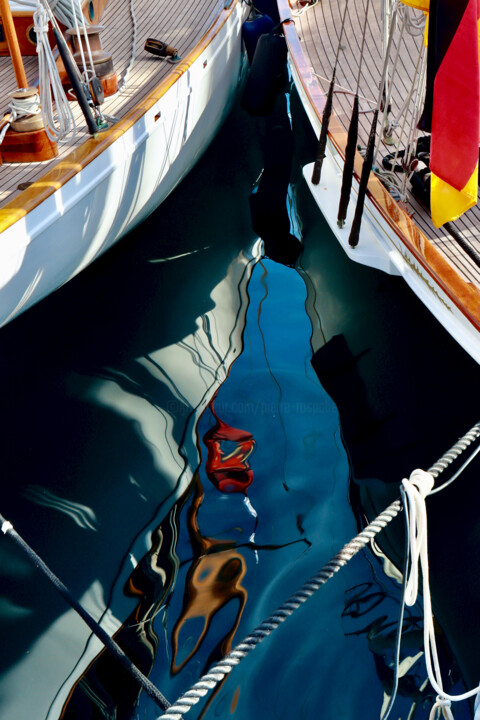 제목이 "Yachts bord à bord,…"인 사진 Pierre-Yves Rospabé로, 원작, 조작되지 않은 사진