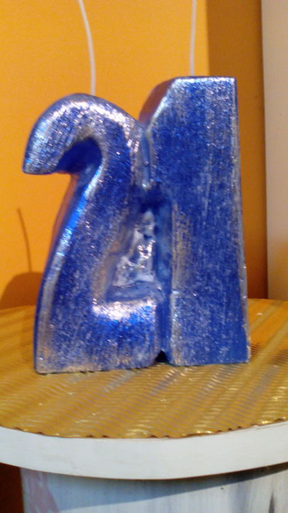 雕塑 标题为“02” 由Officina Das Velas, 原创艺术品