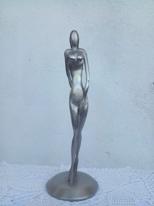 Scultura intitolato "Steel Beauty" da Ranil Sugathapala, Opera d'arte originale, Acciaio inossidabile