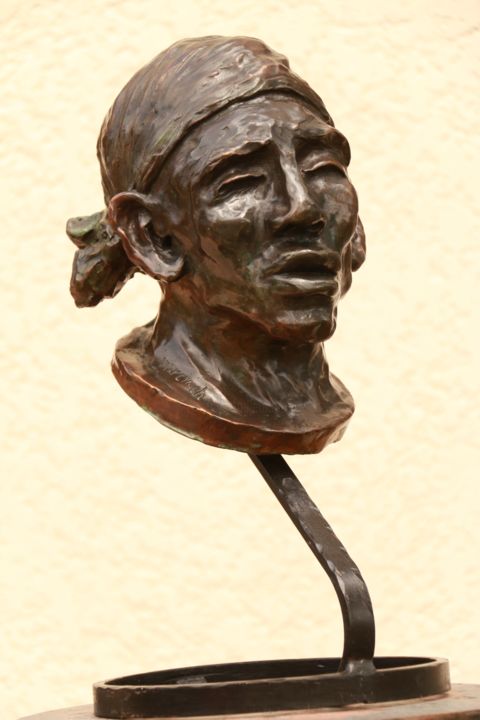 Sculpture titled ""FOUED"" by Renée Marcinek, Original Artwork, Metals