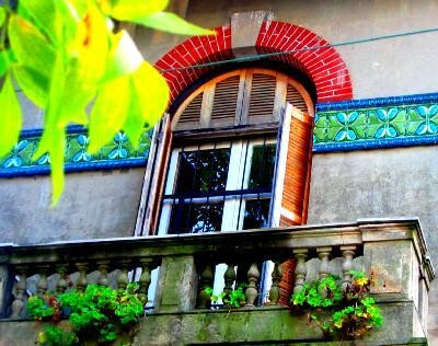 Fotografie getiteld "WINDOW ON THE STREET" door Ruben Gimenez Viera, Origineel Kunstwerk