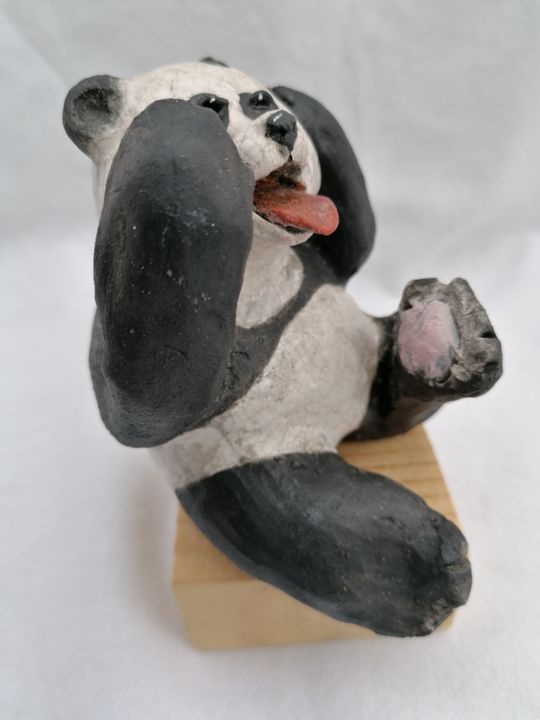 Panda Folding, Sculpture by Sandrine De Zorzi