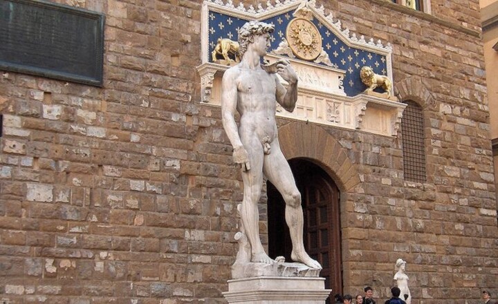 Das Bildungsministerium von Florida sagt, Michelangelos David habe „künstlerischen Wert“