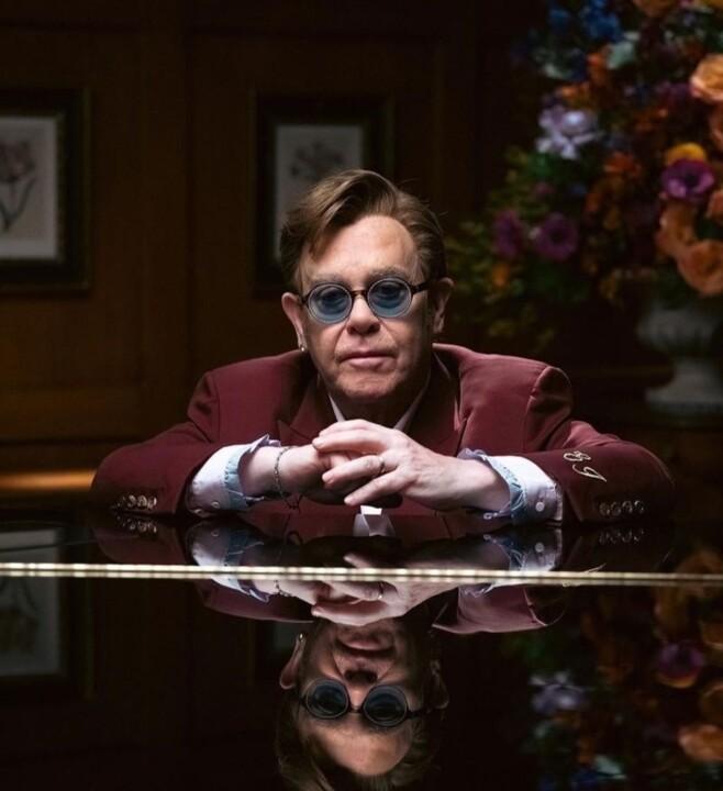 Elton John: Musikvirtuose und Kunstsammler der Extraklasse