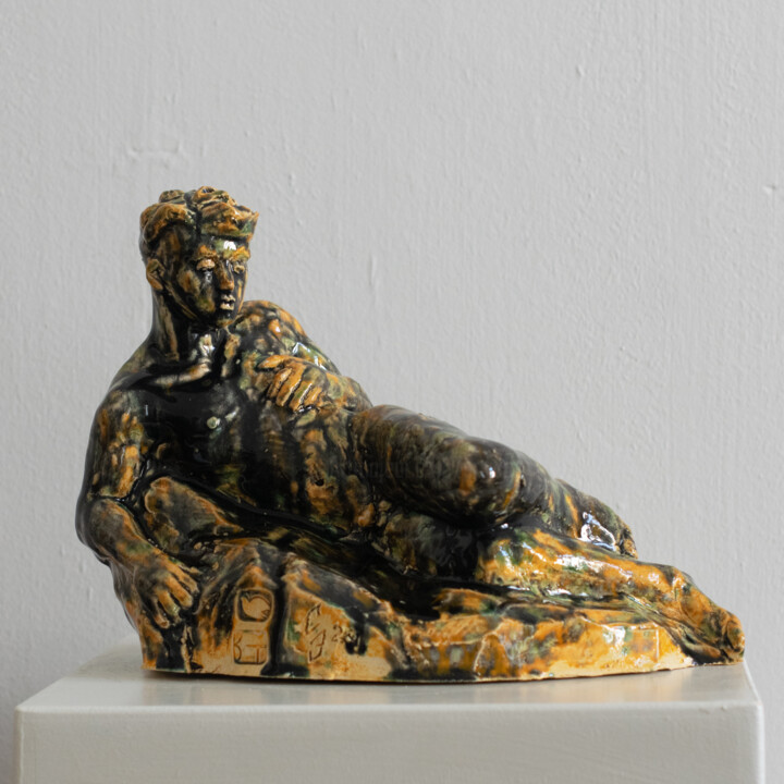 雕塑 标题为“Reclining young man” 由Sergey Sovkov, 原创艺术品, 陶瓷