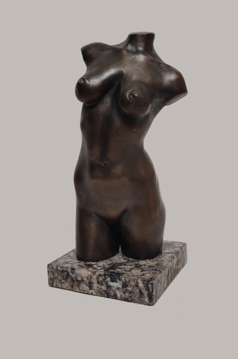 Sculptuur,  8,7x3,9 in 