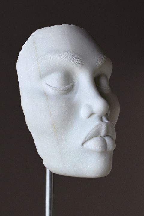 Скульптура под названием "Dreamer" - Sherry Tipton, Подлинное произведение искусства, Камень
