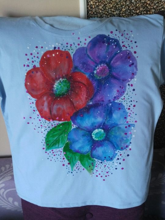 Art textile intitulée "T-shirt painting. S…" par Tatiana Shirova, Œuvre d'art originale, Acrylique