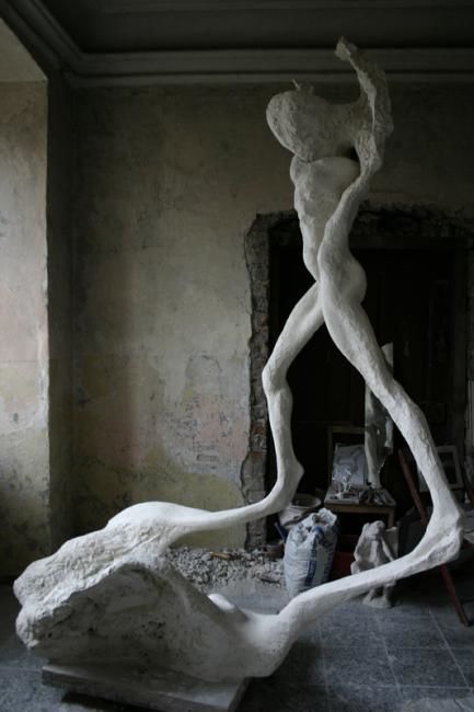 Sculpture intitulée "Schwebende" par Simon Schade, Œuvre d'art originale