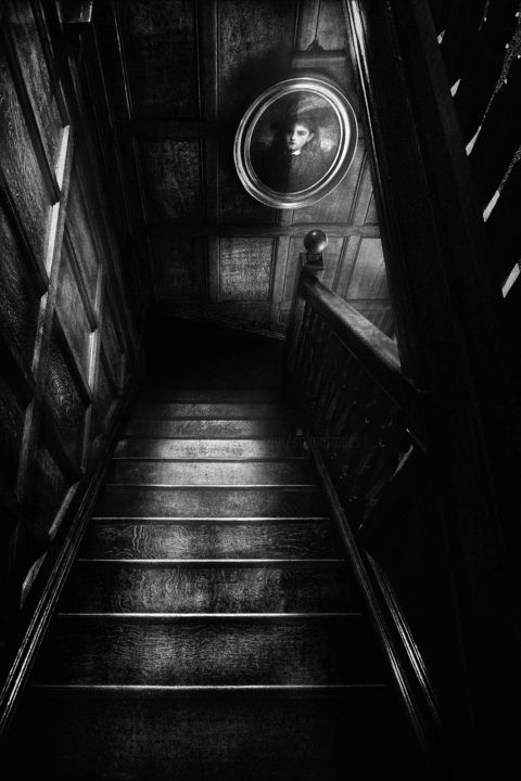 Fotografia intitolato "The staircase" da Sol Marrades, Opera d'arte originale