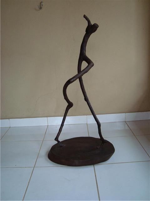 Sculpture intitulée "Escultura Africana" par Sonia Burgareli, Œuvre d'art originale, Autre