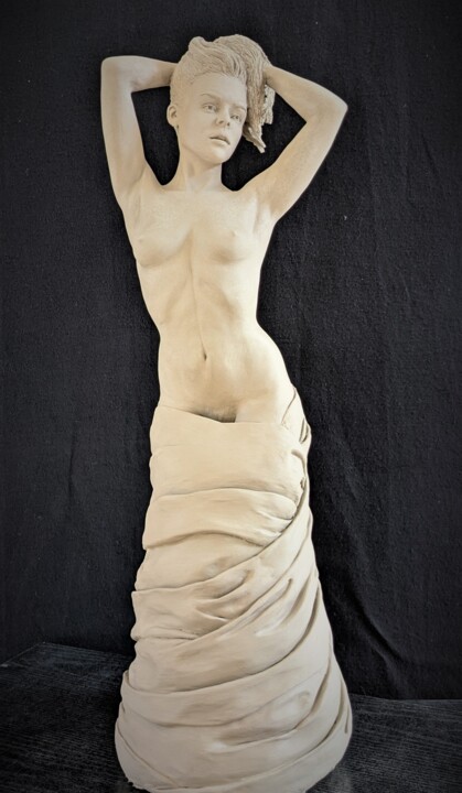 Скульптура под названием "DRAPE" - Sylvie Bourély (SB), Подлинное произведение искусства, Глина