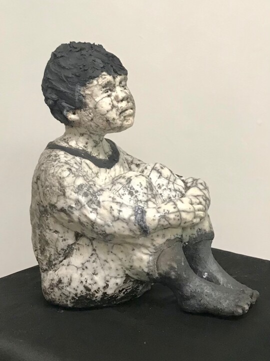 Sculpture titled "Enfant afghan" by Sylvie Janssen, Original Artwork, Terra cotta