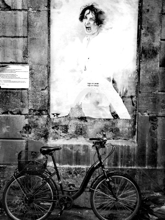 Fotografía titulada "Le cri du vélo." por Tito Villa, Obra de arte original, Fotografía digital