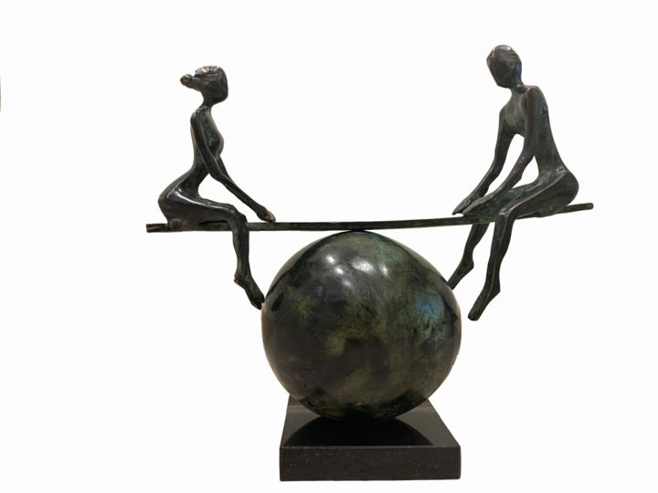 Rzeźba zatytułowany „Balance” autorstwa Kristof Toth, Oryginalna praca, Brąz