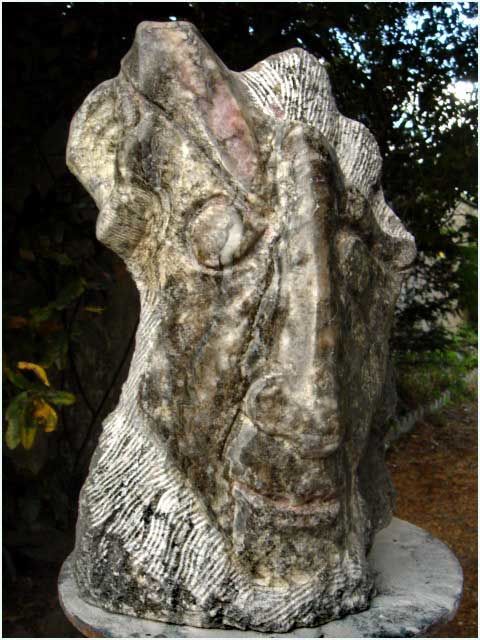 Sculptuur getiteld "Ulysse" door Umo, Origineel Kunstwerk, Steen