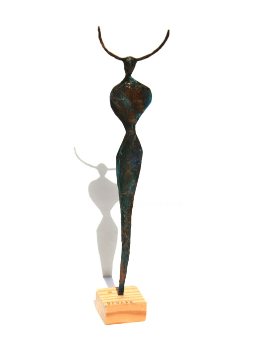 Sculpture intitulée "Sculpture homme tau…" par Vanessa Renoux, Œuvre d'art originale, Papier