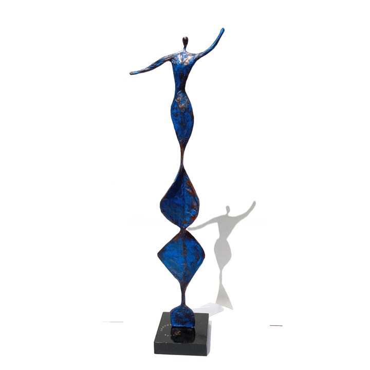 「Twist bleue, danseu…」というタイトルの彫刻 Vanessa Renouxによって, オリジナルのアートワーク, 紙