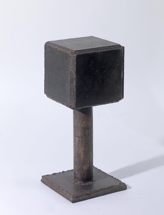 Skulptur mit dem Titel "Untitled 11" von Vassilis Skylakos, Original-Kunstwerk, Metalle