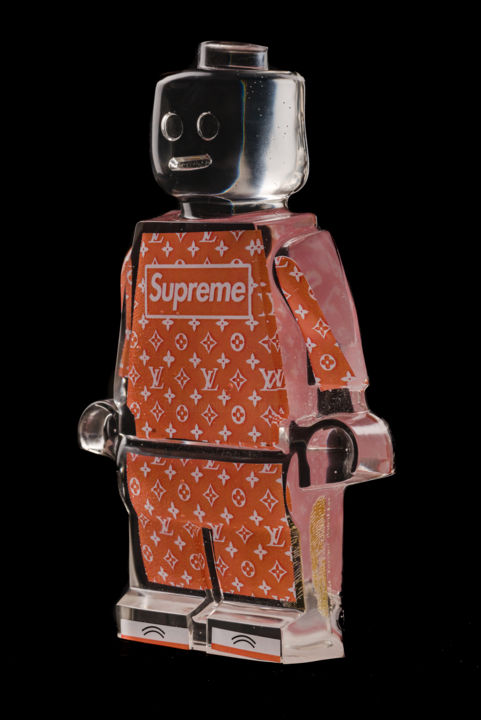 Roboclusion Louis Vuitton X, Sculpture by Vincent Sabatier (VerSus