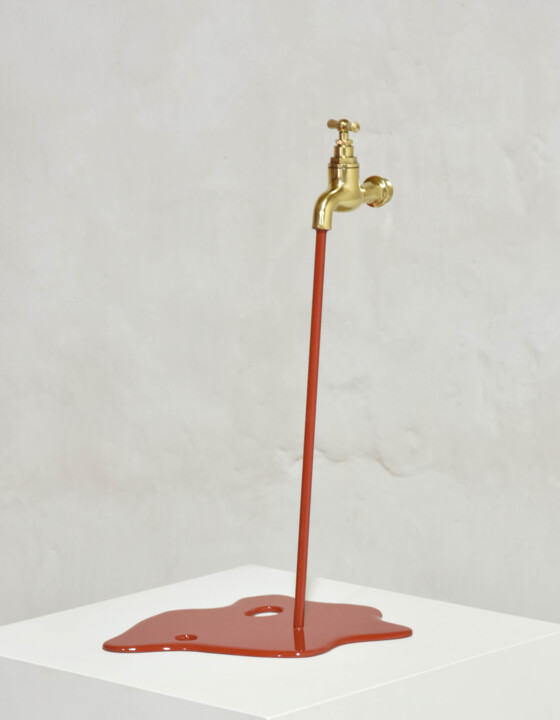 Sculpture intitulée "Le liquide rouge" par Yannick Bouillault, Œuvre d'art originale, Métaux