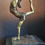 Sculpture intitulée "Beginner ballerina" par George Nikonov, Œuvre d'art originale, Coulage