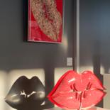 Sculpture intitulée "Make your lips" par Olesia Dvorak-Galik, Œuvre d'art originale, Argile