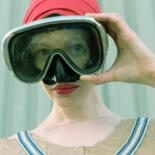 Photographie intitulée "Girl with cap" par Simple-T, Œuvre d'art originale, Photographie numérique